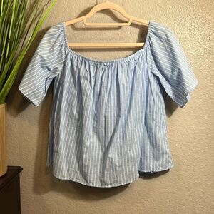 #560 Express short, wide sleeve, off the shoulder, blue white striped top size m